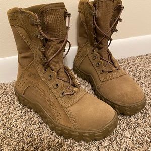 Brand new Rocky combat boots